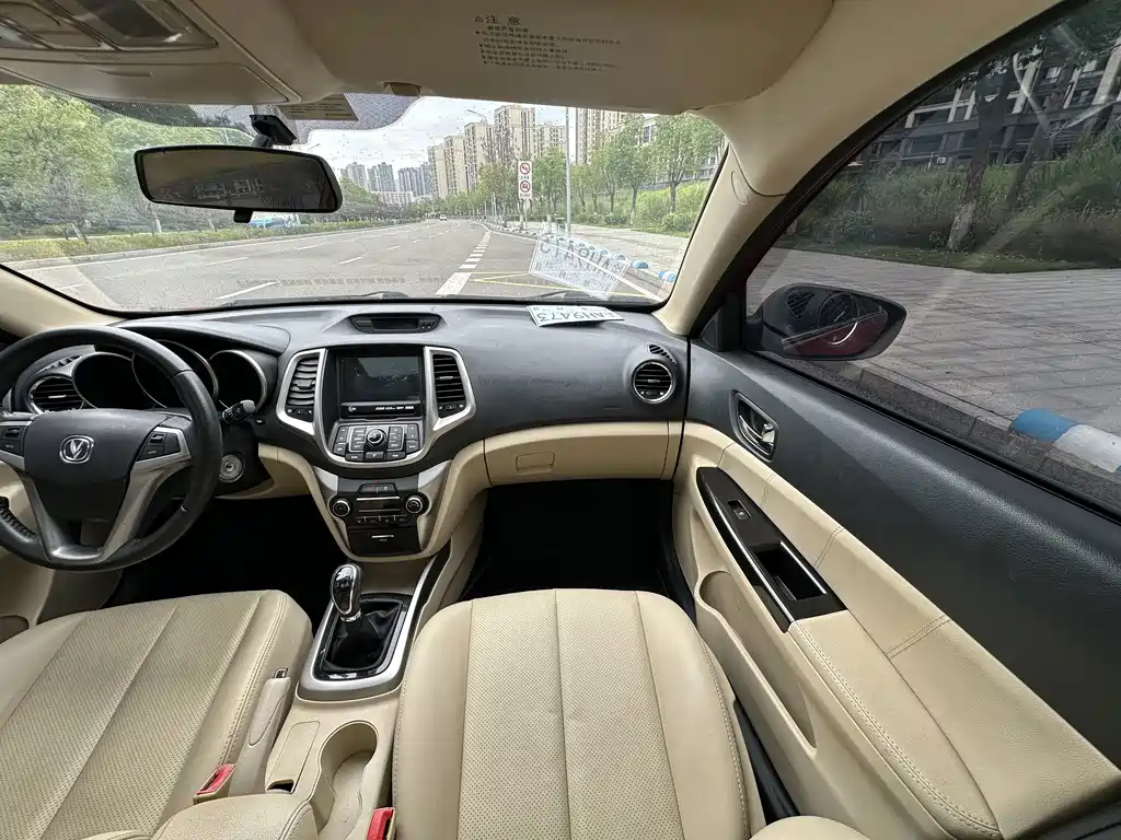 Changan Eado — миниатюра 16