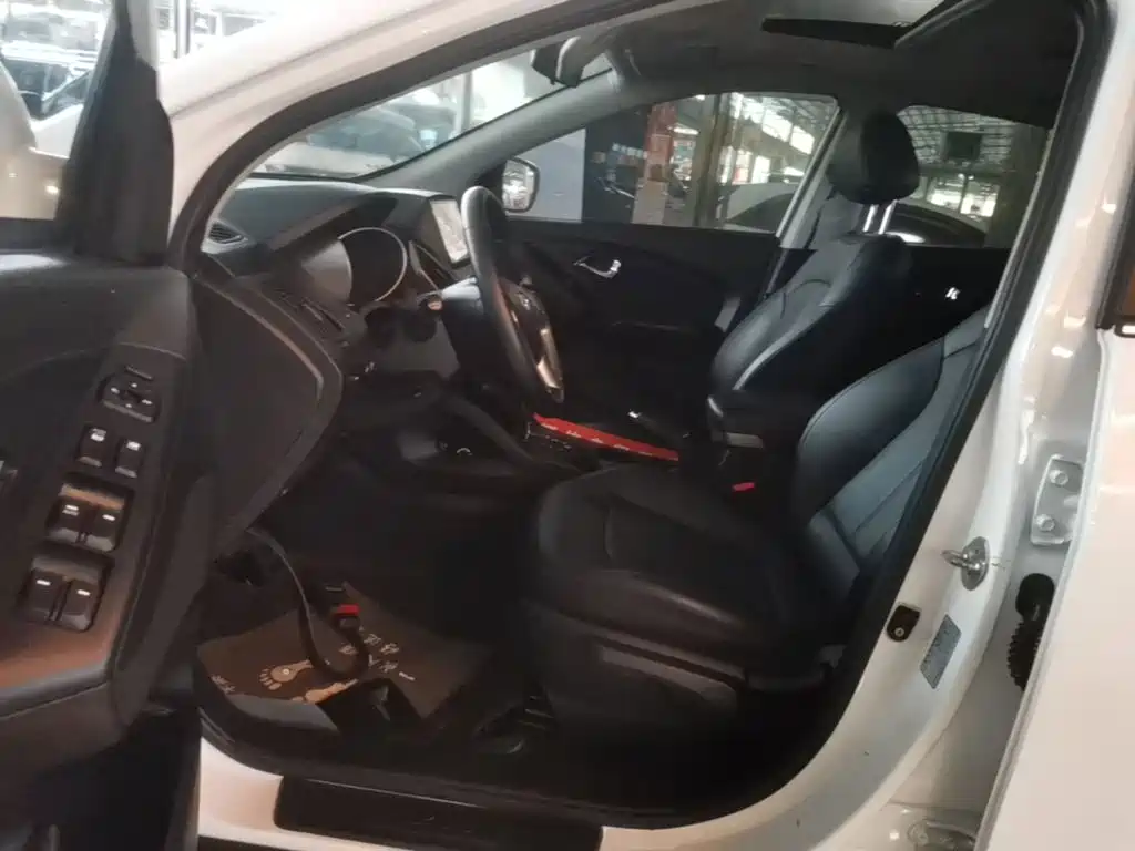 Hyundai ix35 — миниатюра 16