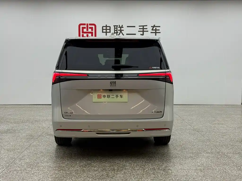 Buick GL8 Hybrid — миниатюра 4