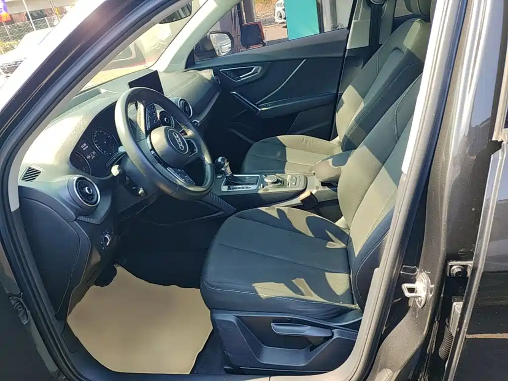 Audi Q2L — миниатюра 15