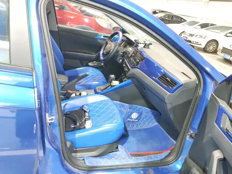 Volkswagen Polo — миниатюра 8