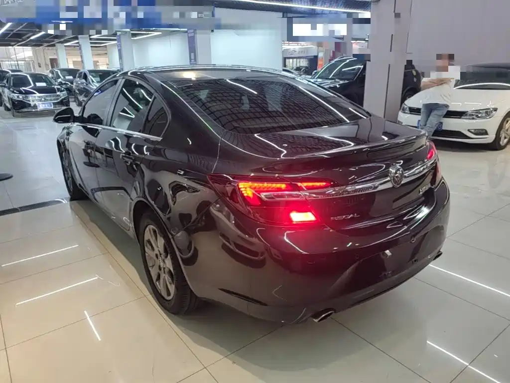Buick Regal — миниатюра 5