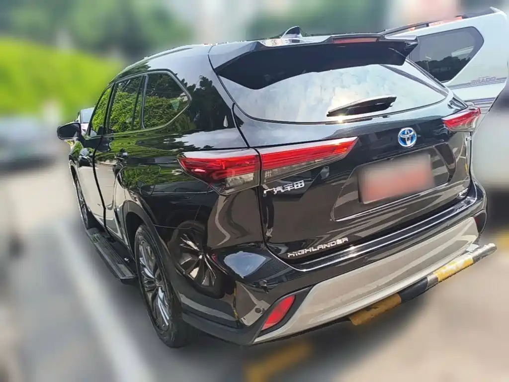Toyota Highlander — миниатюра 7
