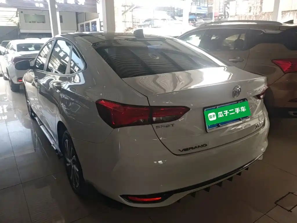 Buick Verano — миниатюра 5