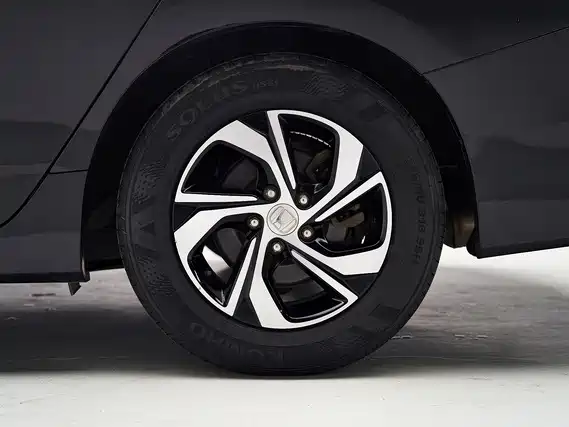 Honda Accord — миниатюра 16