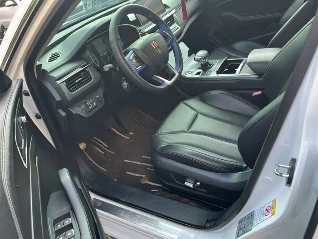 Hongqi Hongqi H5 — миниатюра 12