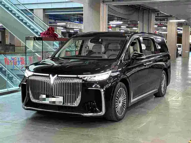 VOYAH LANTU DREAMER 2025