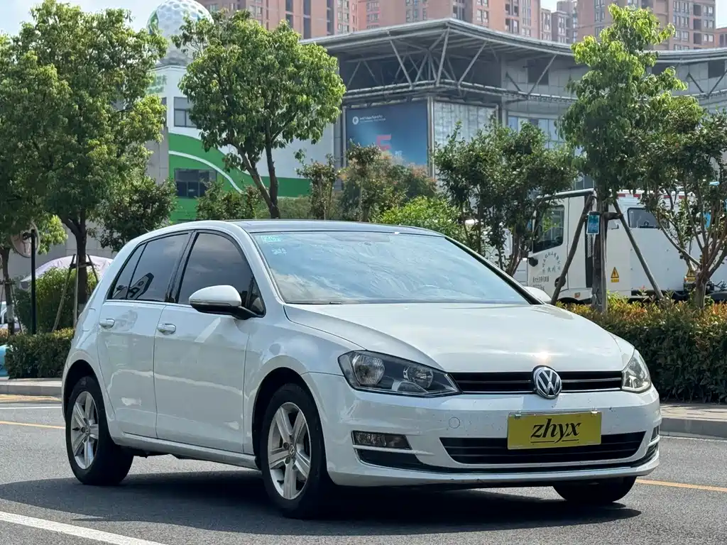 Volkswagen Golf — миниатюра 3