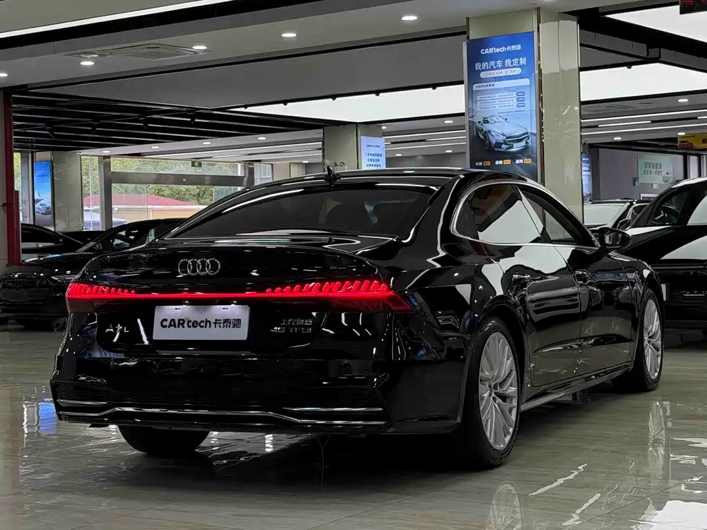 Audi A7L — миниатюра 5