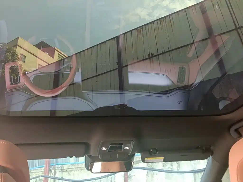 BYD L EV — миниатюра 18