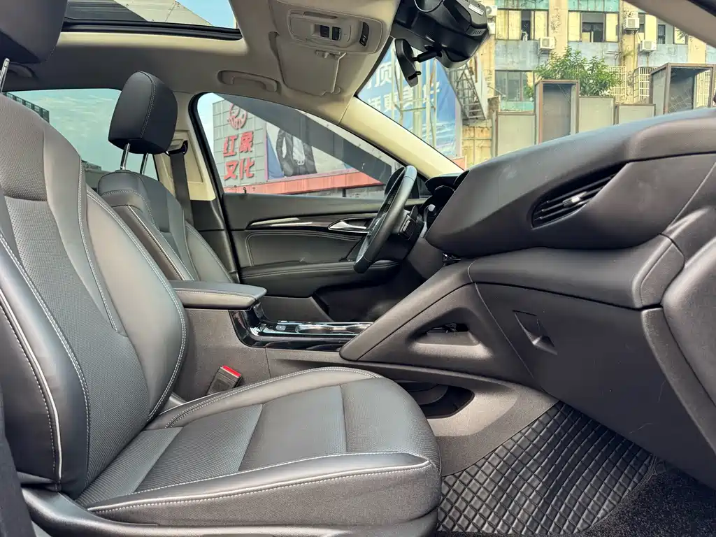 Buick Envision S — миниатюра 12