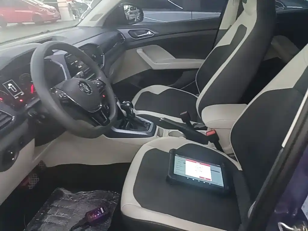 Volkswagen T-Cross — миниатюра 15