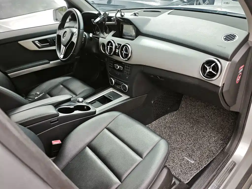 Mercedes-Benz GLK-Class — миниатюра 10