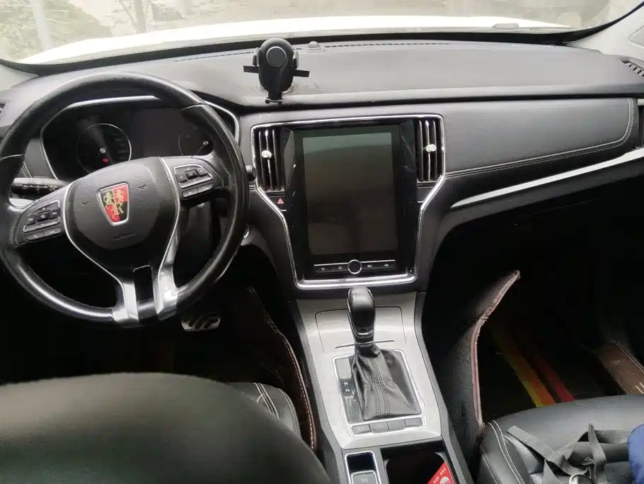 Roewe RX5 — миниатюра 12