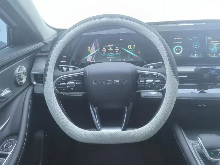 Chery Arrizo 8 — миниатюра 15