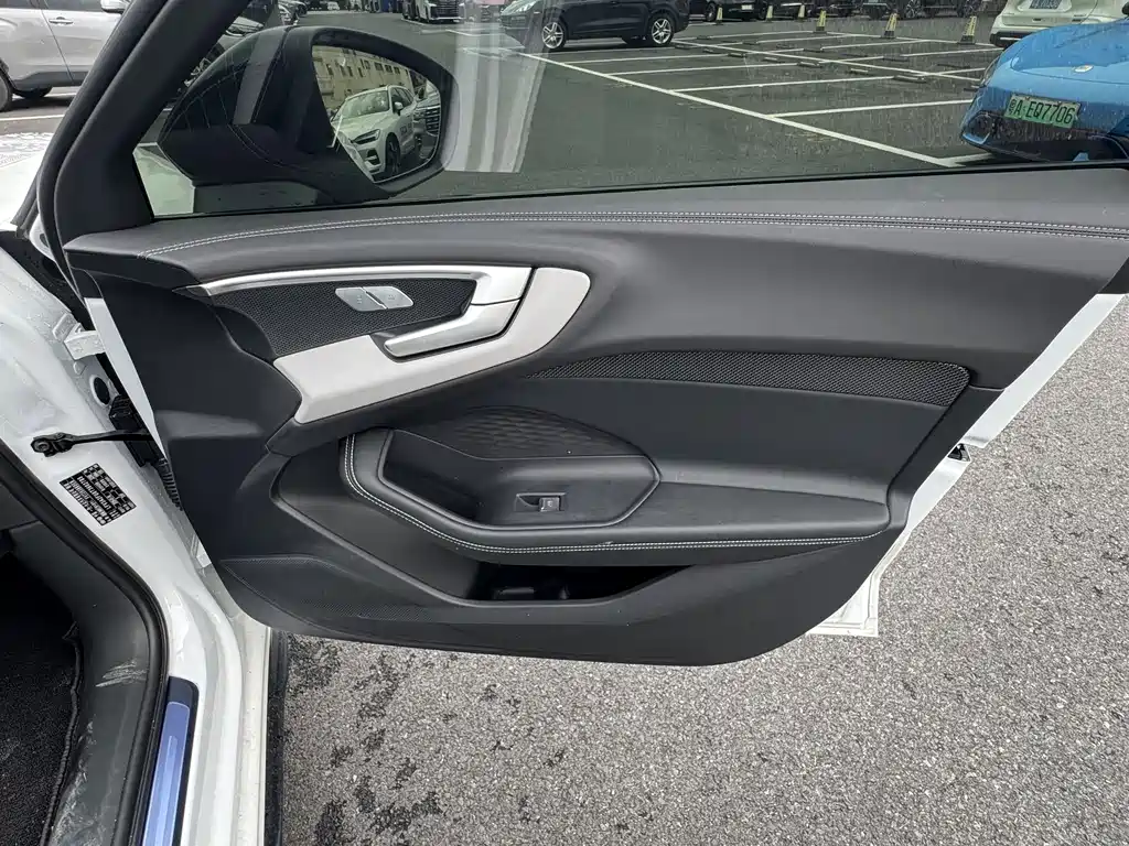 Audi Audi A5L — миниатюра 20