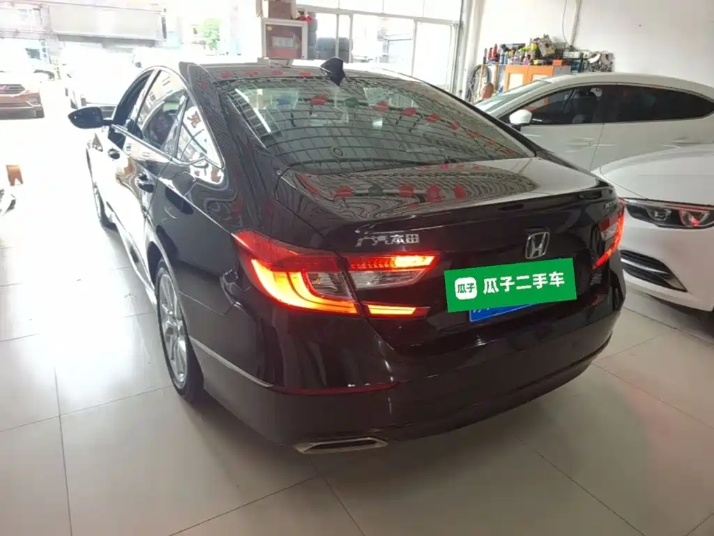 Honda Accord — миниатюра 5