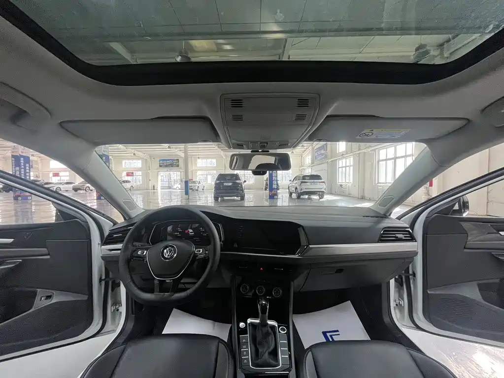 Volkswagen Sagitar — миниатюра 11
