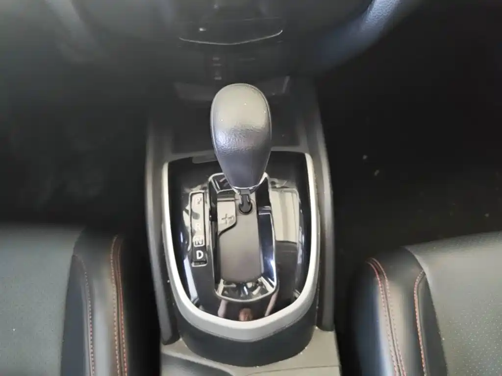 Nissan Qashqai — миниатюра 14
