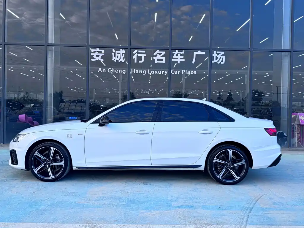 Audi A4L — миниатюра 4