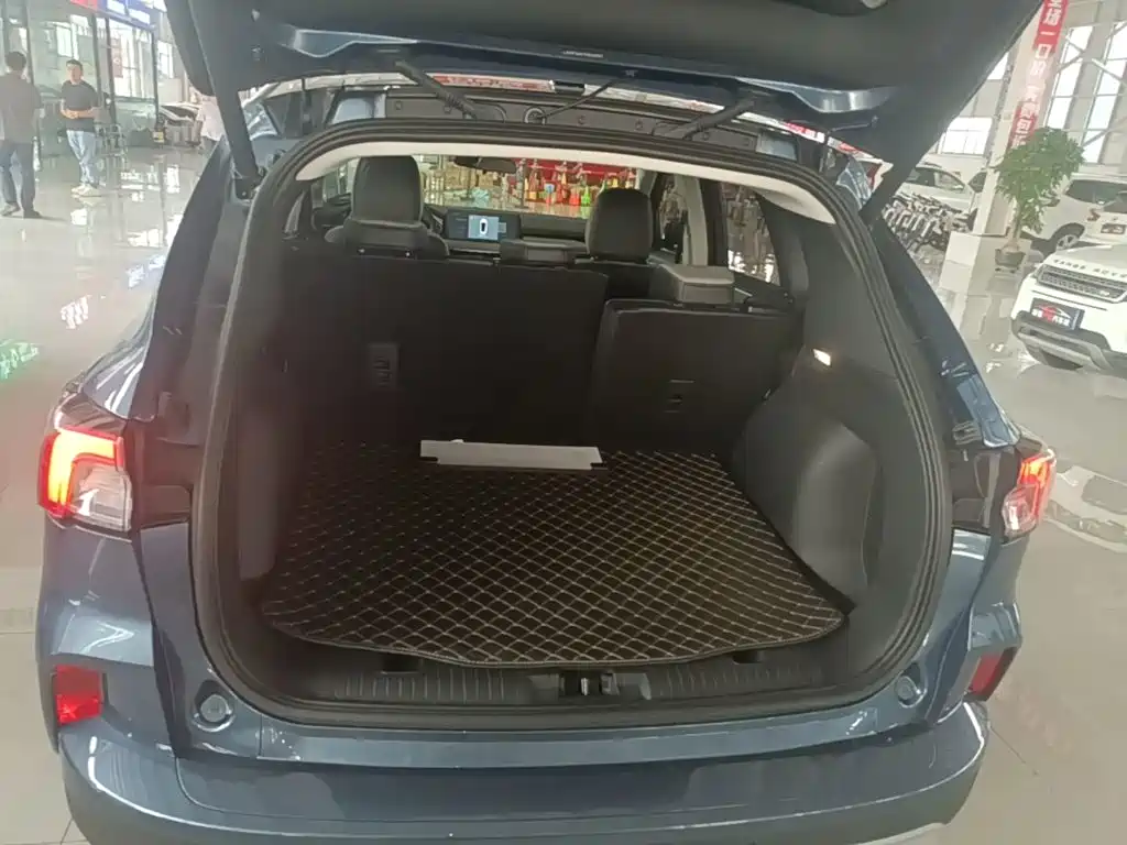Ford Escape — миниатюра 19