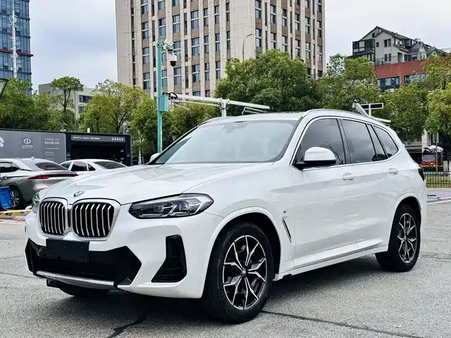 BMW X3 2021