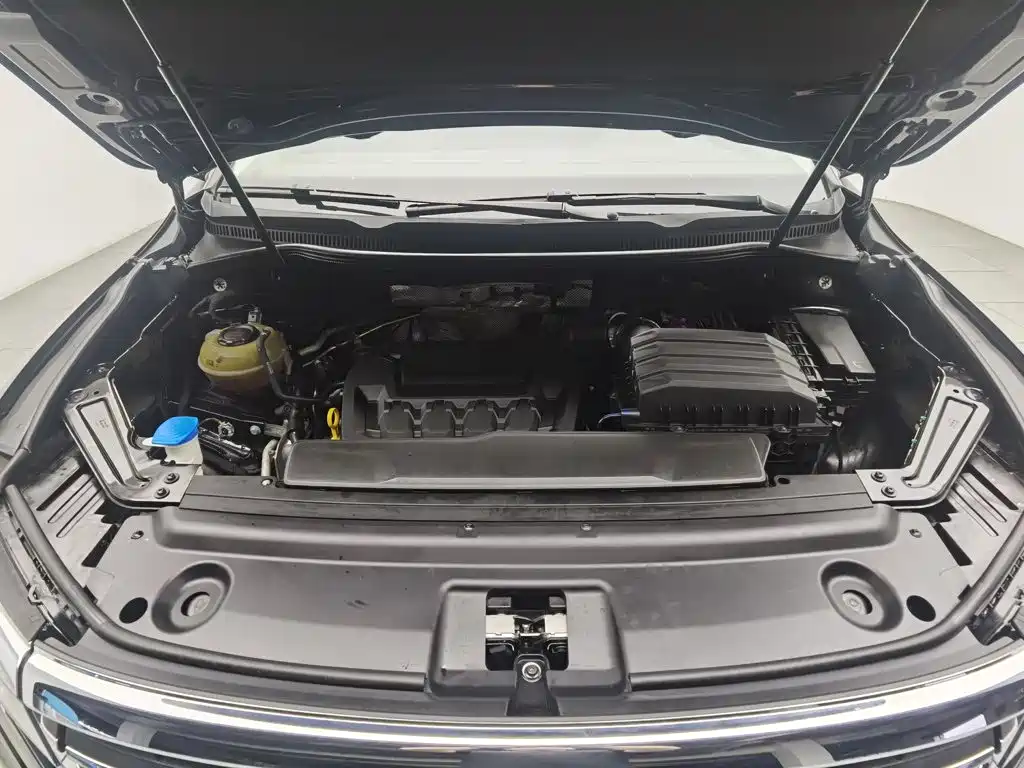 Volkswagen Viloran — миниатюра 6