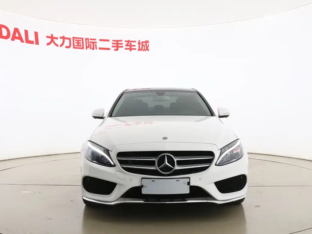 Mercedes-Benz C-Class — миниатюра 2