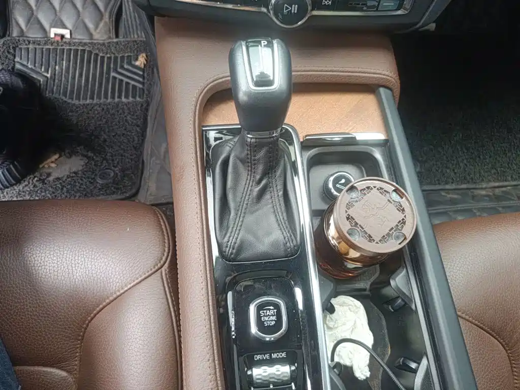 Volvo S90 — миниатюра 15