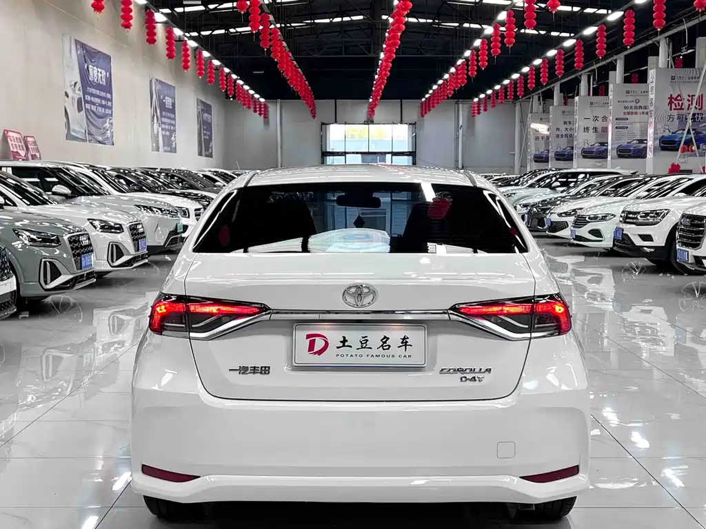 Toyota Corolla — миниатюра 6