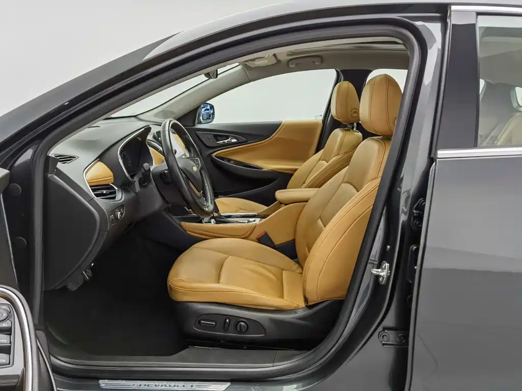 Chevrolet Malibu XL — миниатюра 10