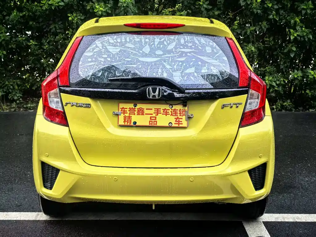 Honda Fit — миниатюра 4