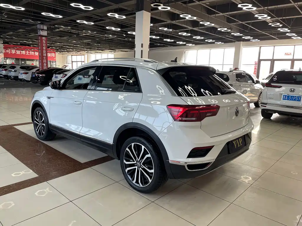 VOLKSWAGEN T ROC EXPLORING SONGS