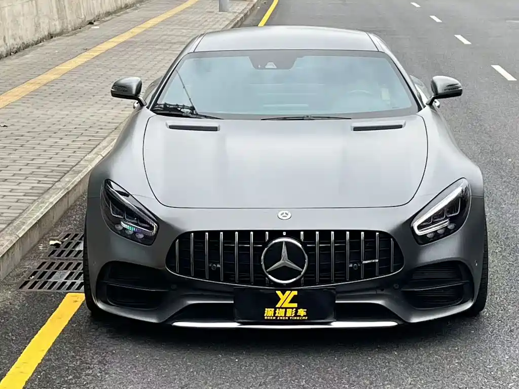 MERCEDES-BENZ AMG GT