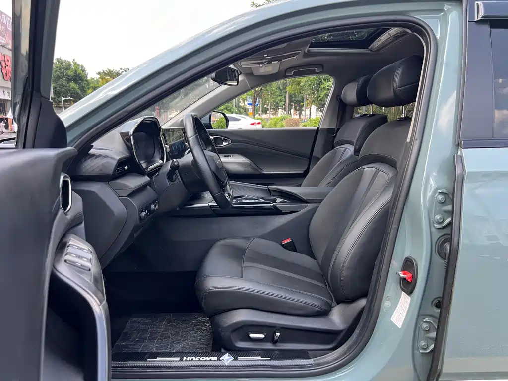 Baojun Valli — миниатюра 16