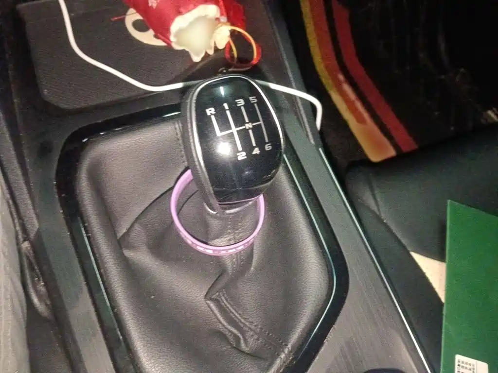 Geely Emgrand S — миниатюра 7