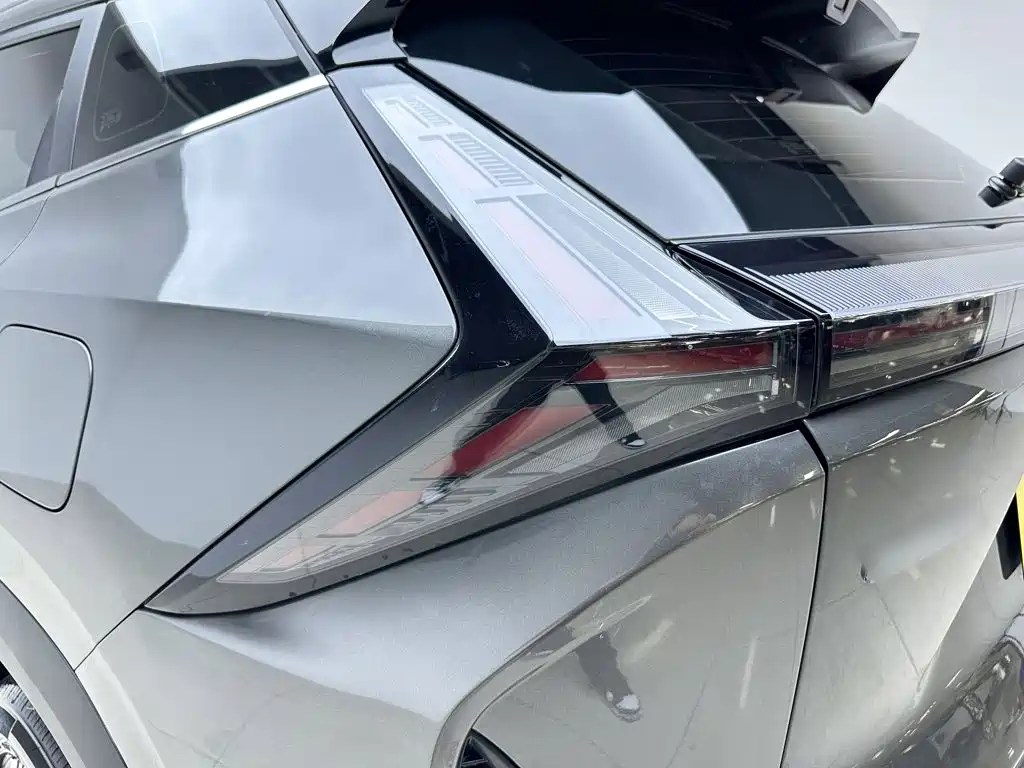Geely Boyue — миниатюра 13