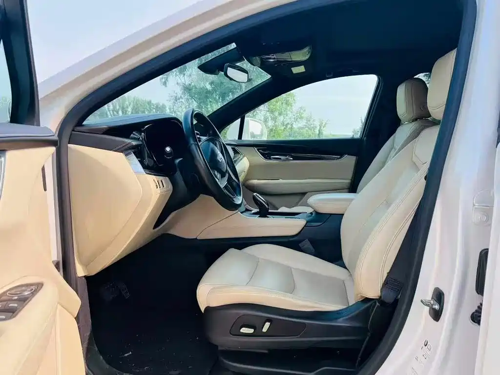 Cadillac XT5 2016 25T