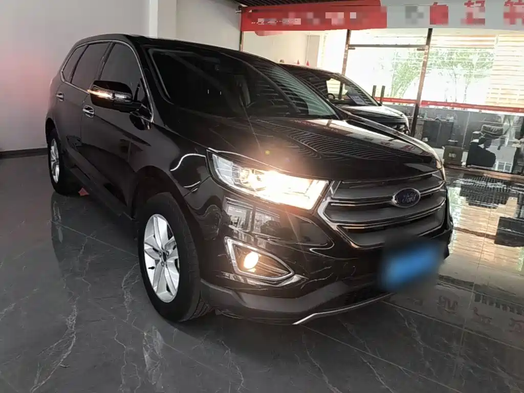Ford Edge — миниатюра 4