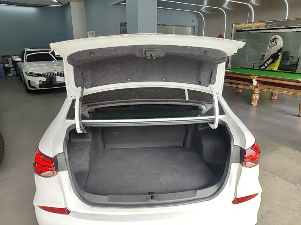 Chevrolet Monza — миниатюра 19