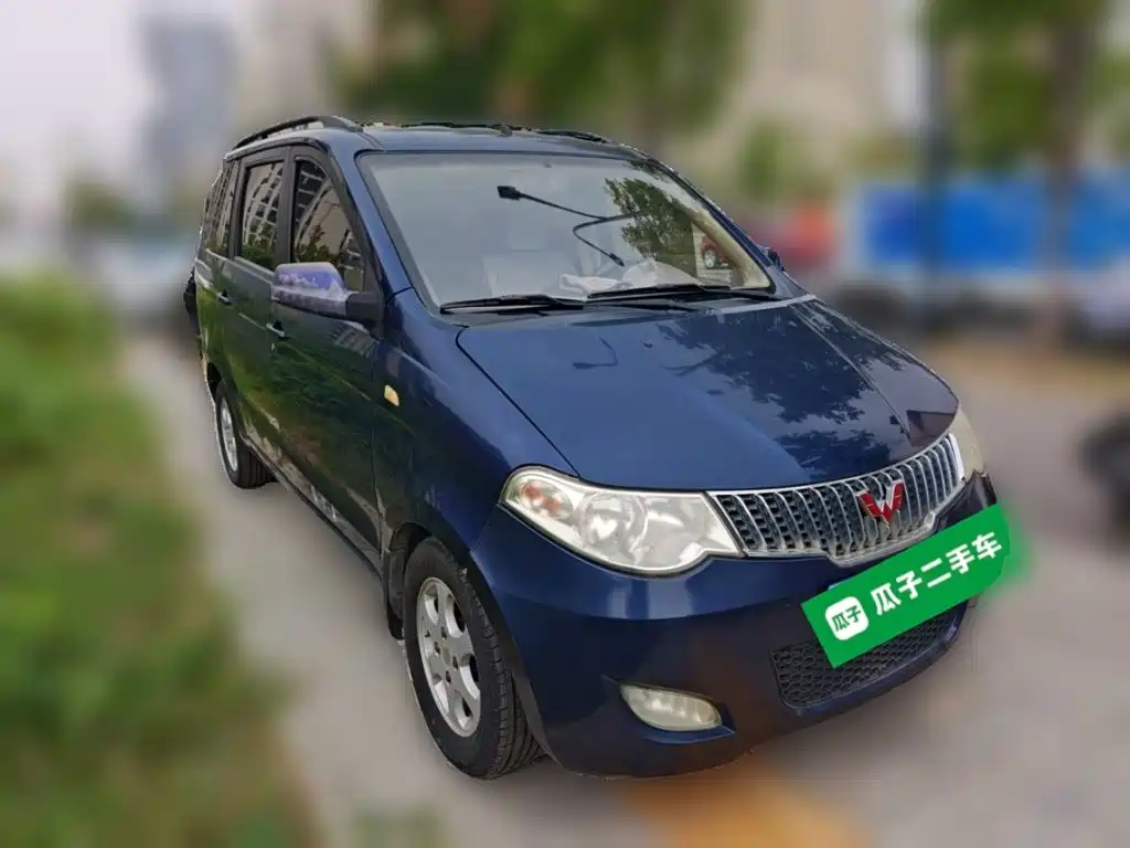 Wuling Hongguang — миниатюра 3