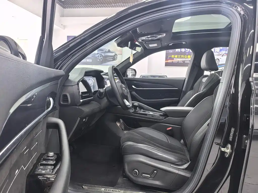 Geely Monjaro L 2024 2.0TD AT
