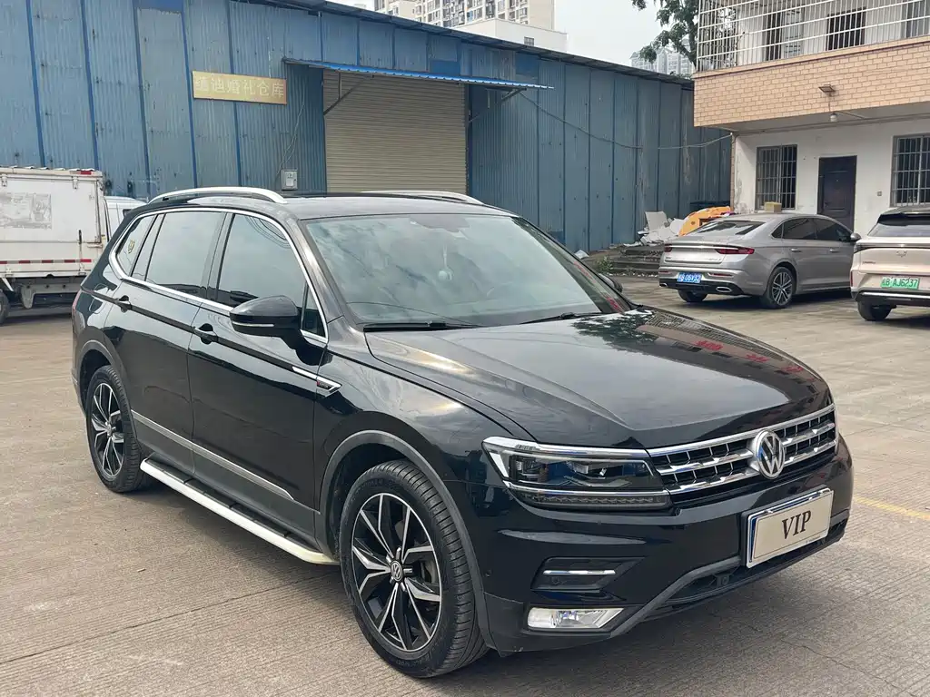 Volkswagen Tiguan L — миниатюра 3