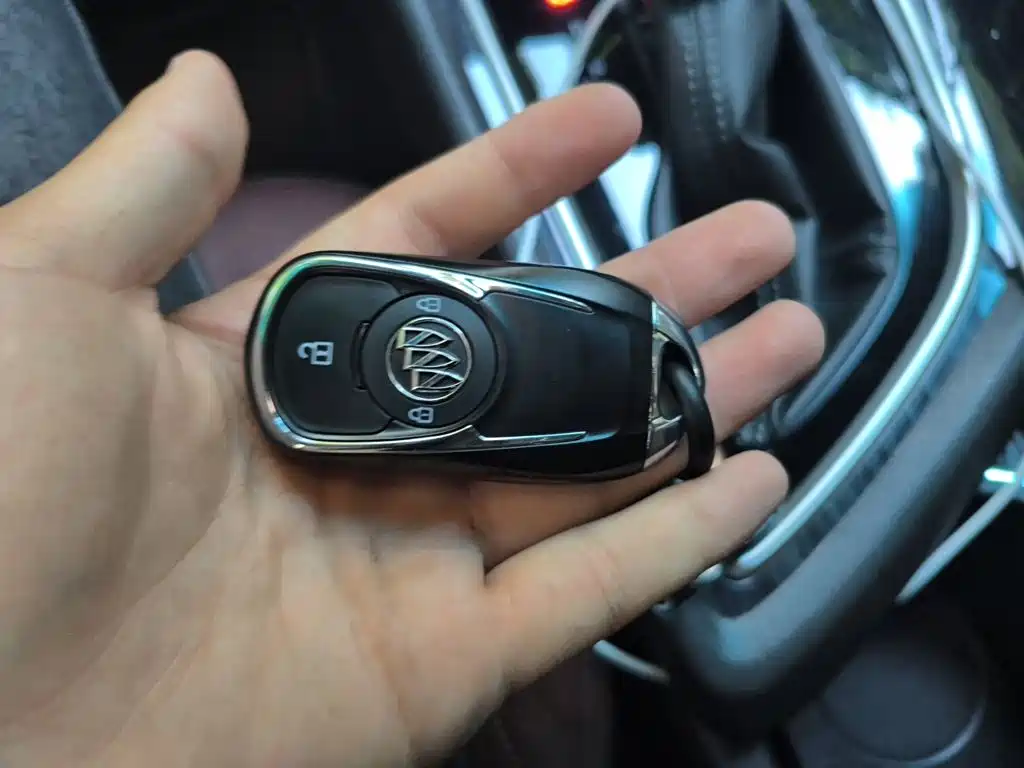 Buick GL6 — миниатюра 12