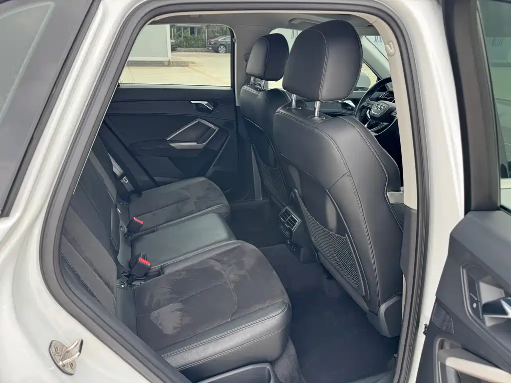 Audi Q3 — миниатюра 14