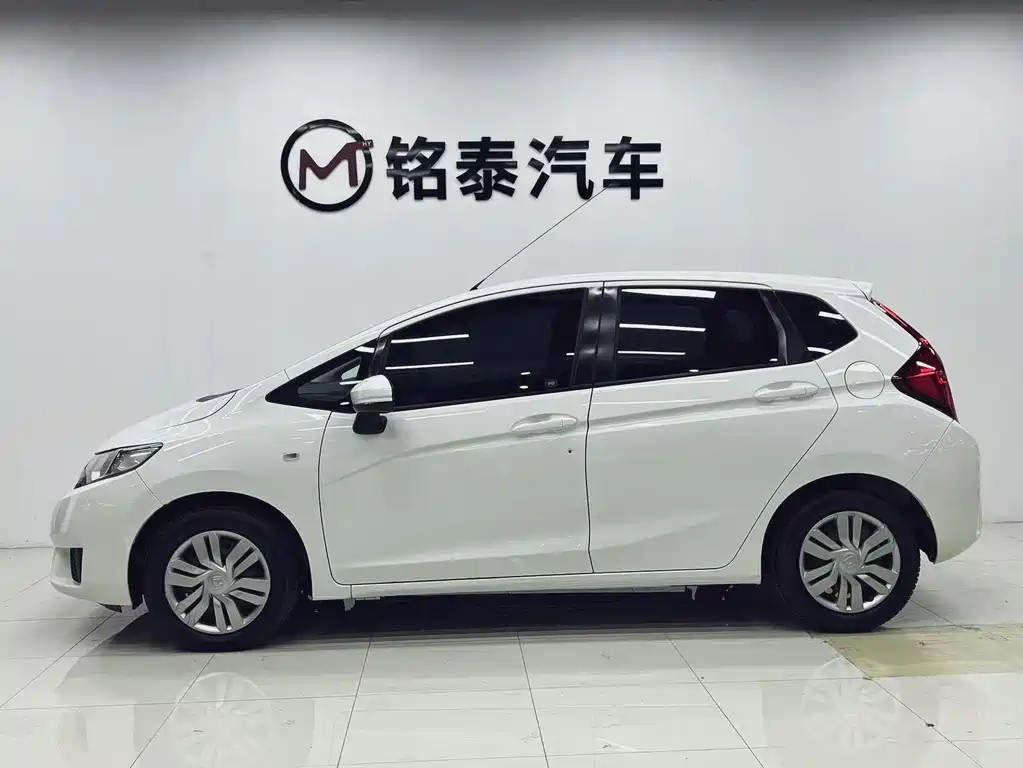 Honda Fit — миниатюра 3