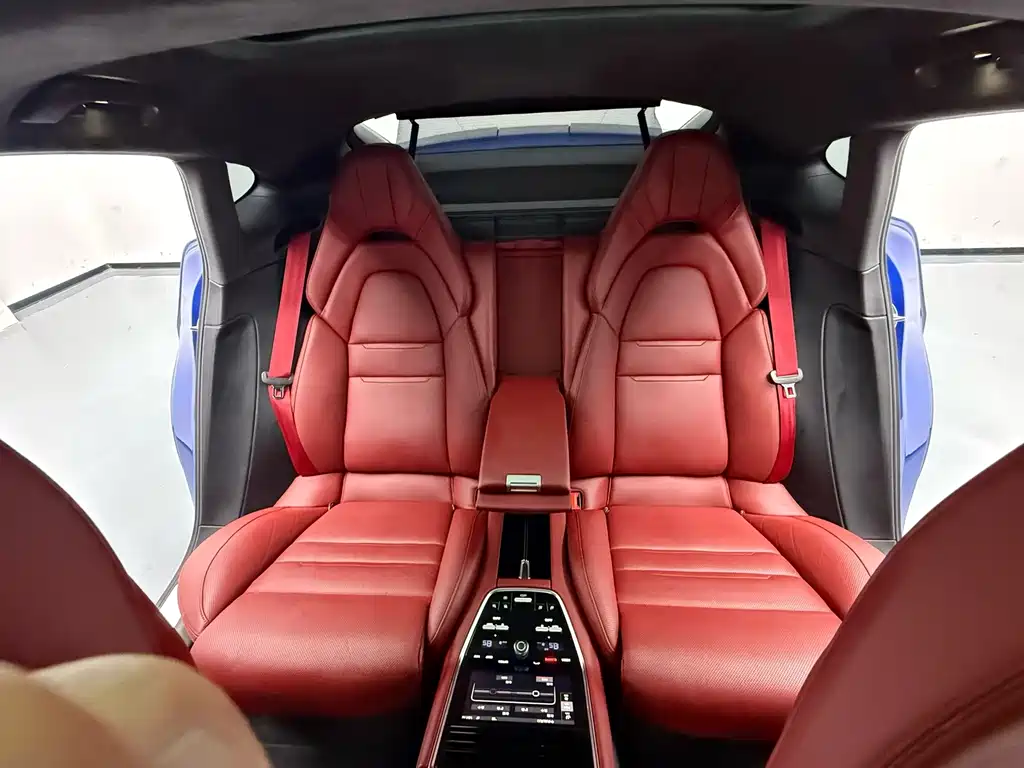 Porsche Panamera — миниатюра 9