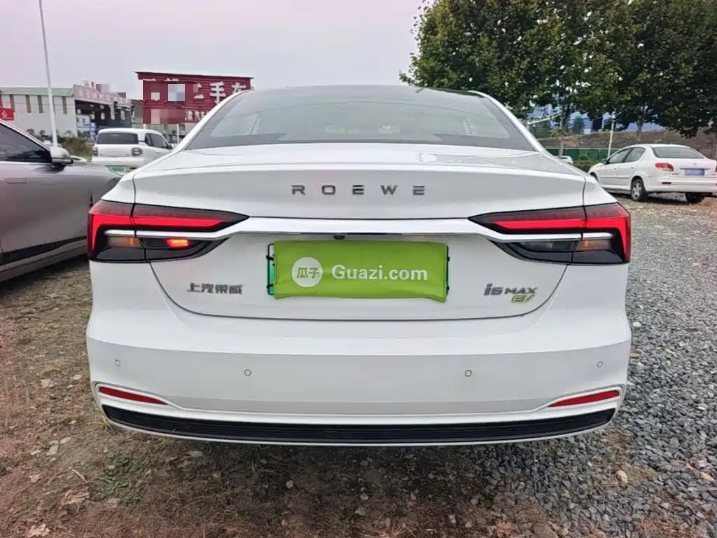 Roewe i6 MAX New Energy — миниатюра 6