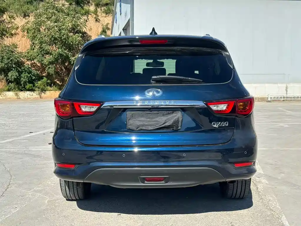 Infiniti QX60 (Import) — миниатюра 8