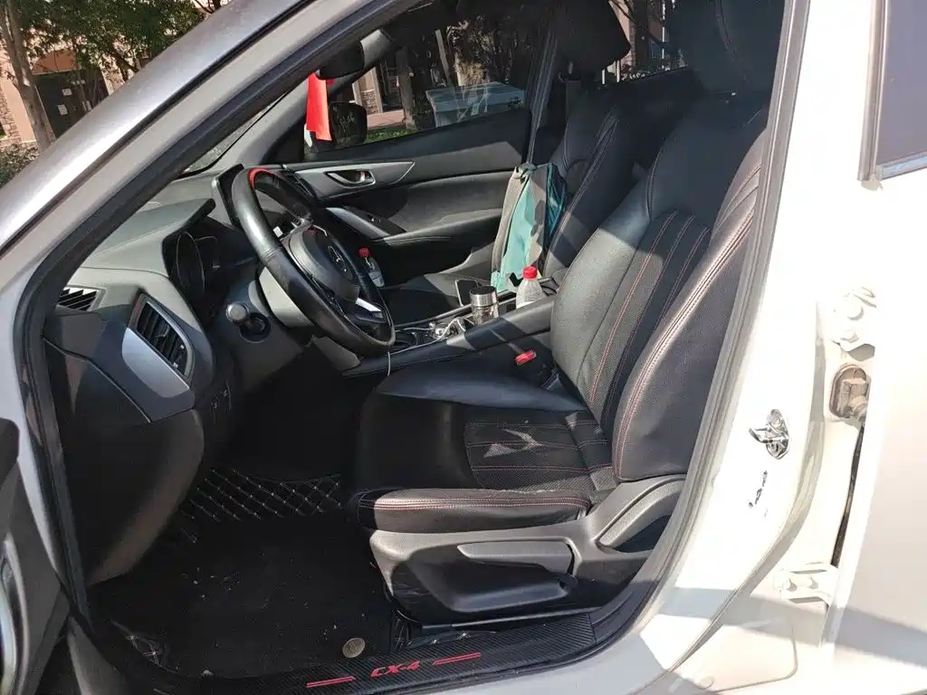 Mazda CX-4 — миниатюра 11